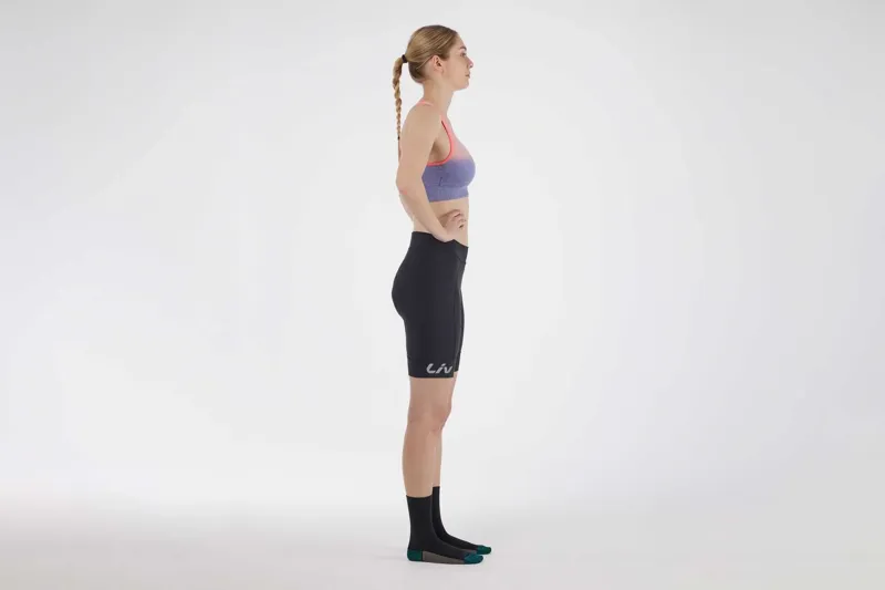 Liv Mossa Shorts in Black-7