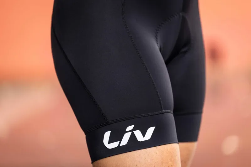 Liv Mossa Shorts in Black-9