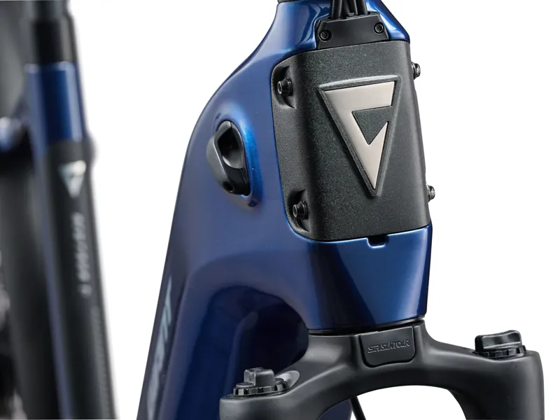 Giant NewTour E+ 1 LST 625Wh Electric Hybrid Bike 2027 in Eclipse-9