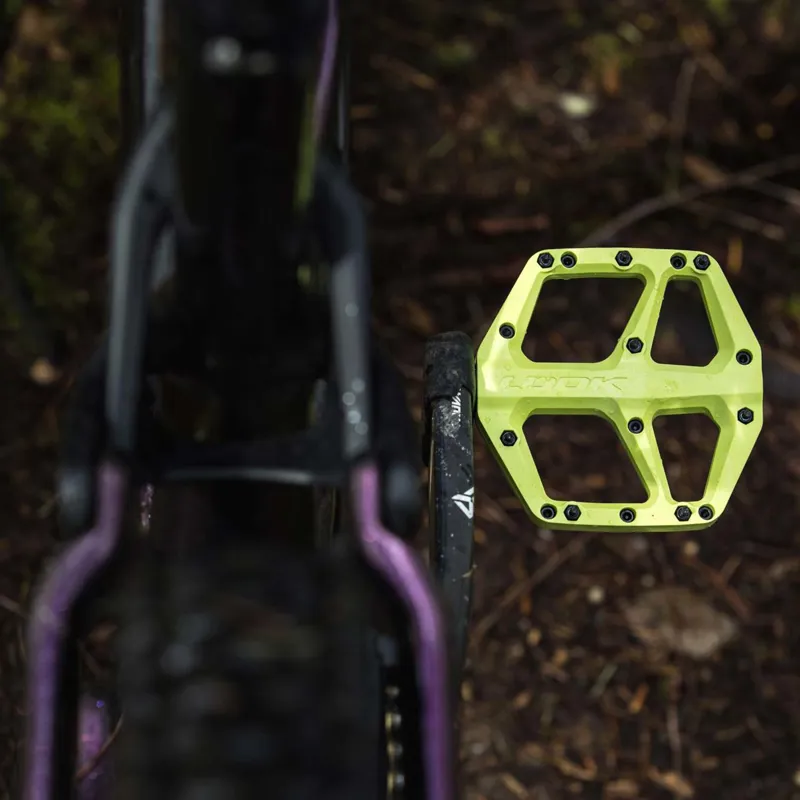 Look Trail Fusion Flat Pedals in Lime-3