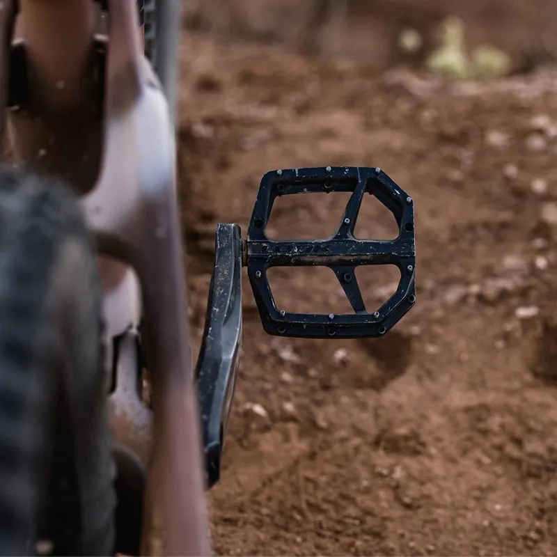 Look Trail Roc Plus Flat Pedals in Black-2