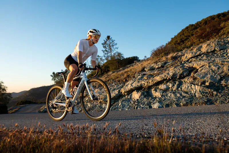 Liv Macha 1 Road Shoes in Matte White-10