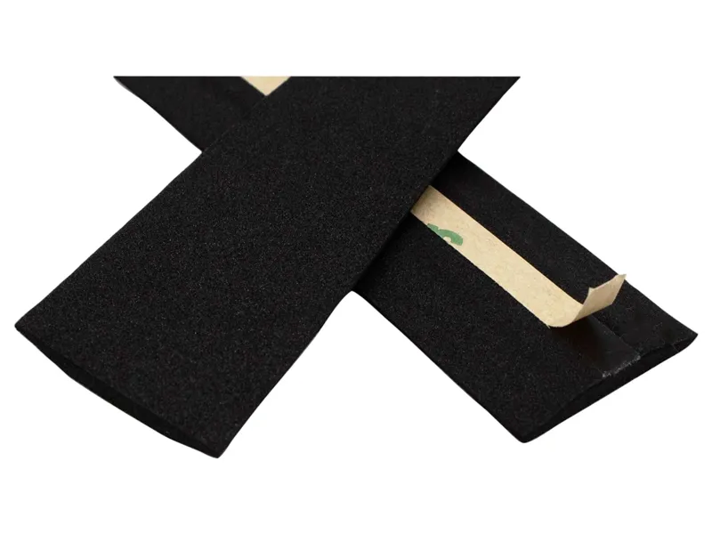 M Part Essential Tape in Black-2