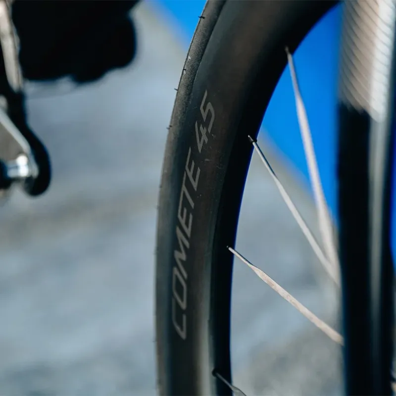 Mavic Comete 45/55 700c Center Lock HG-R Wheelset in Black-8