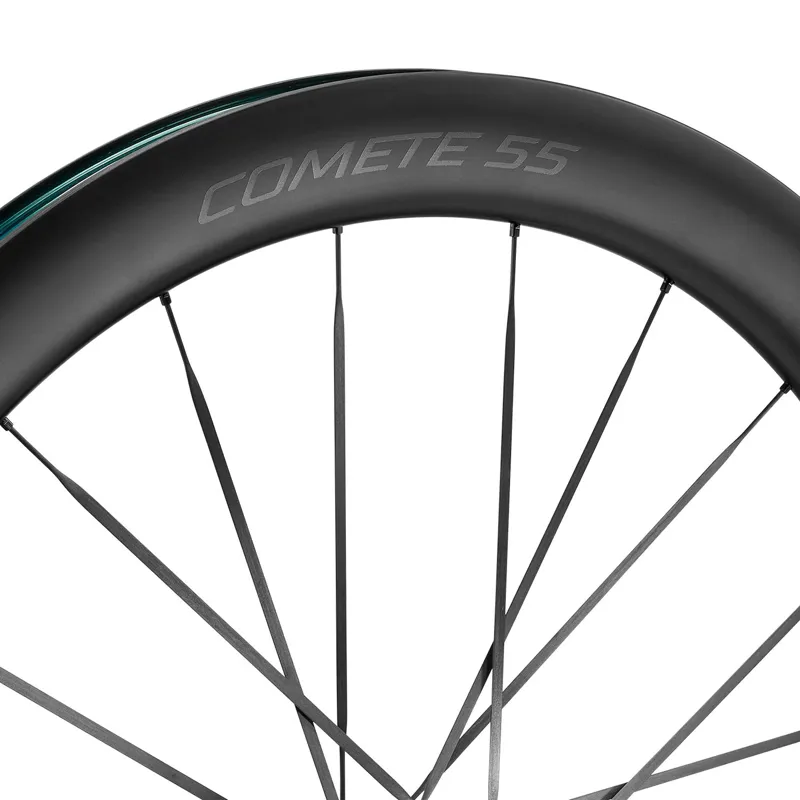 Mavic Comete 55 C/Lock Carbon Ceramic Disc HG-R Rear Wheel in Black-2