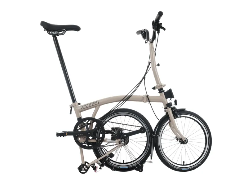 Brompton C Line 12-Speed Folding Bike 2026 in Dune Sand-5