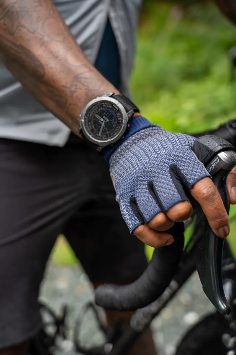 Madison Flux Ergonomix Trail Mitts in Ink Navy-2
