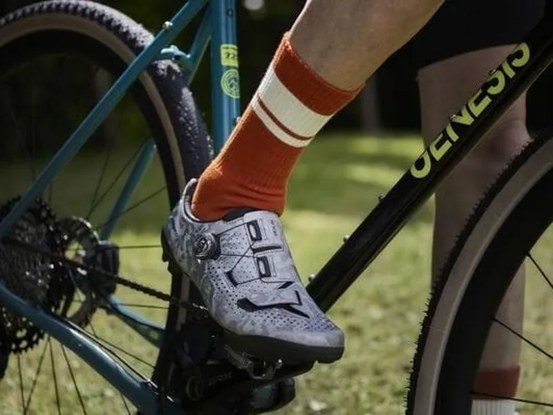 Madison Roam Isoler Crew Socks in Rust Orange Stripe-2