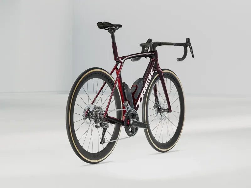 ONE OFF Trek Madone SLR 7 Di2 Gen 8 Road Bike Large 2025 in Carbon Red Smoke-1