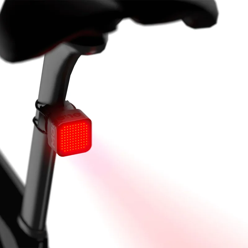 Magene L308 Intelligent Expression Smart Rear Light With Seatpost Mount-6