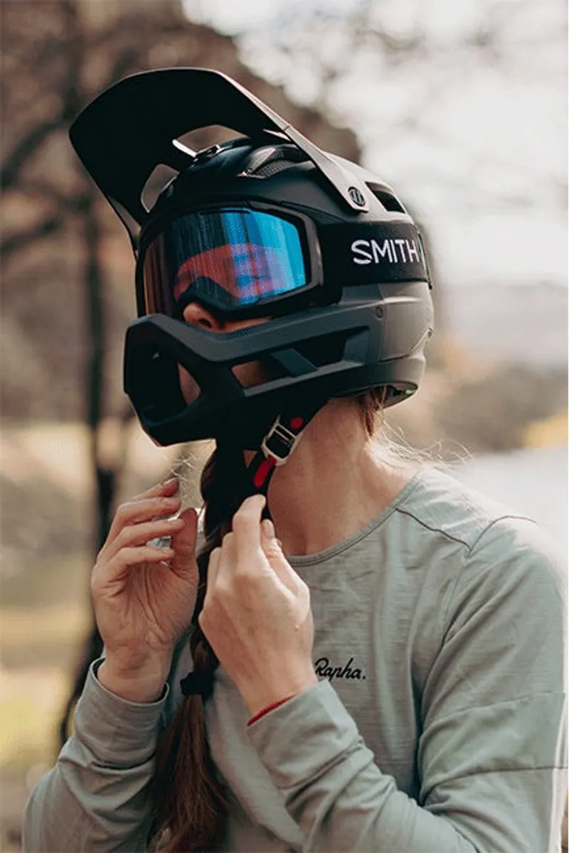 Smith Mainline MIPS Full Face Mountain Bike Helmet in Matte Black-4