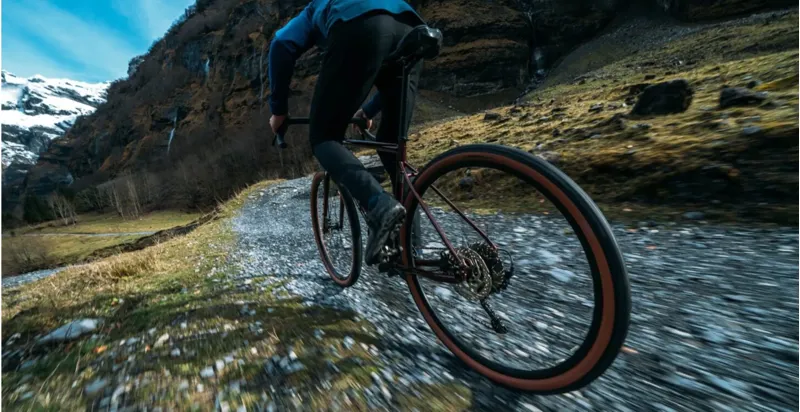 EX DISPLAY Marin Nicasio 2 700c Gravel Bike 56cm 2026 in Red-4