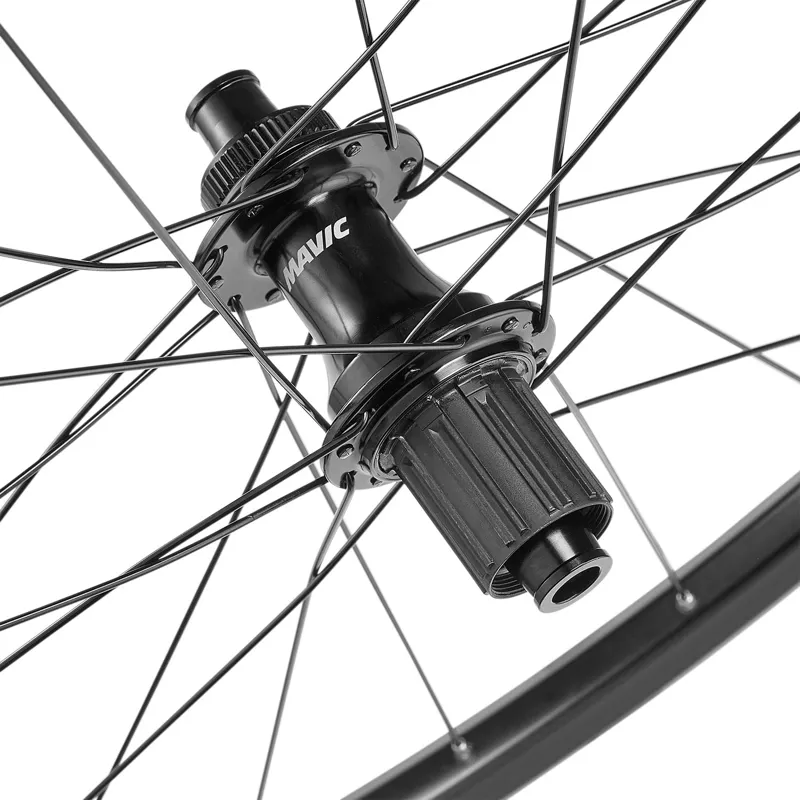Mavic Access RG22 C-Lock QR HG Wheelset in Black-5