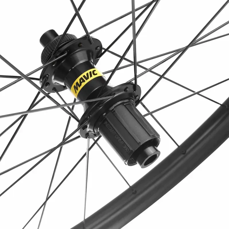 Mavic Cosmic S 42 Disc Wheelset in Black-2