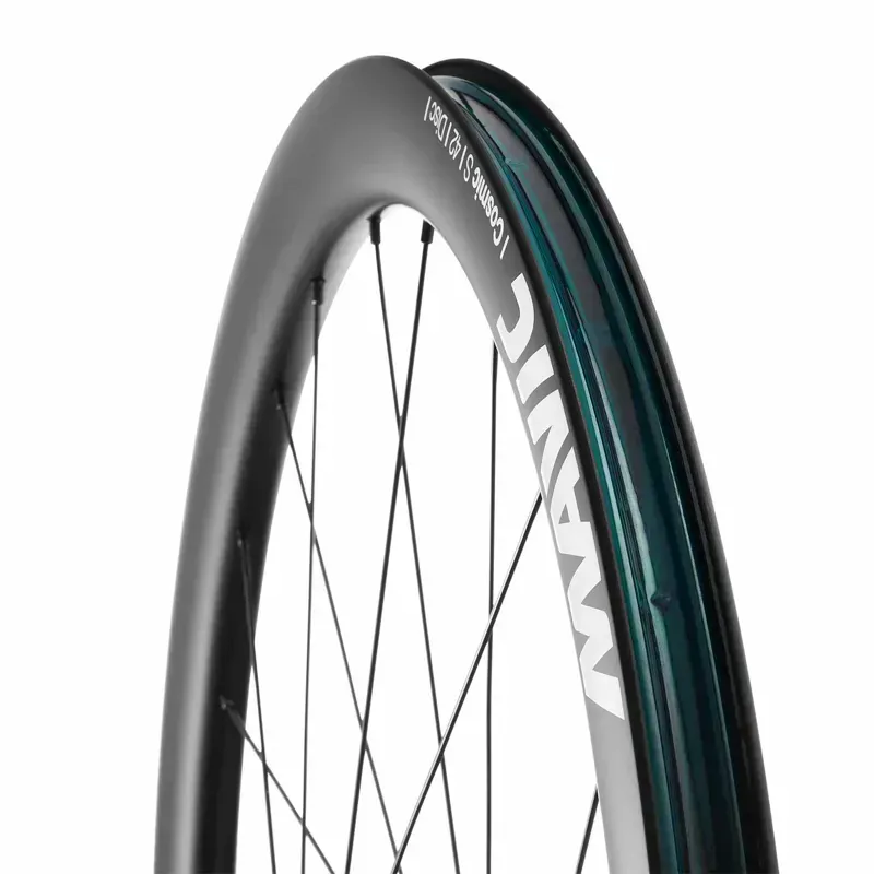 Mavic Cosmic S 42 Disc Wheelset in Black-5