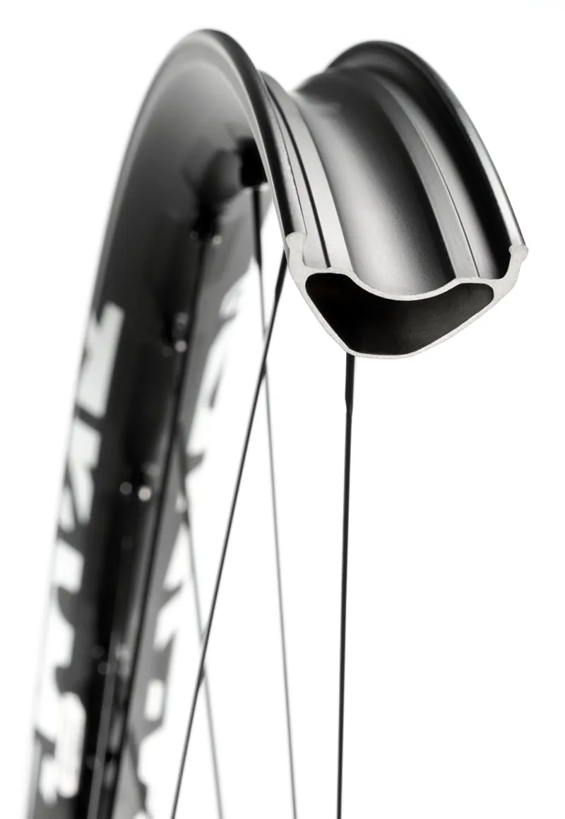 Mavic E-Deemax 27.5 6 Bolt Boost Front Wheel in Black-3
