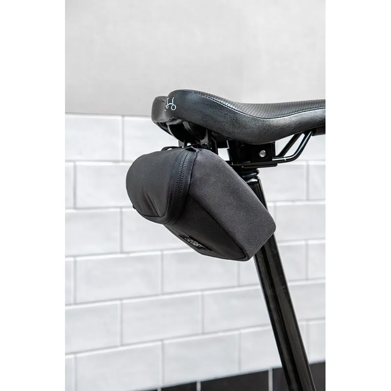 Brompton Metro Zip Pouch in Black-5