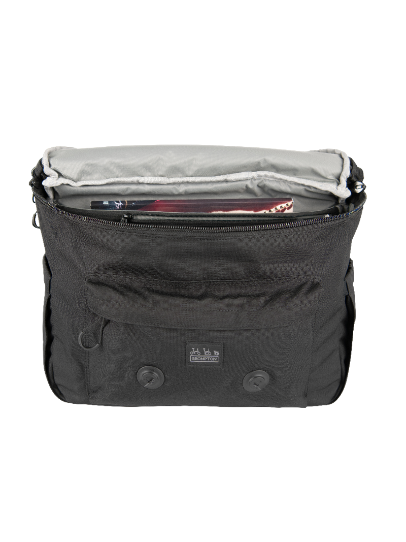 Brompton Metro Backpack Medium with Frame in Black-4
