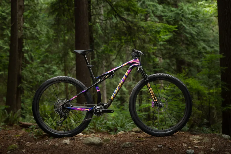 Giant Anthem Advanced SL SE Carbon Full Suspension Mountain Bike 2027 in Gloss Stormfire Sprint-11