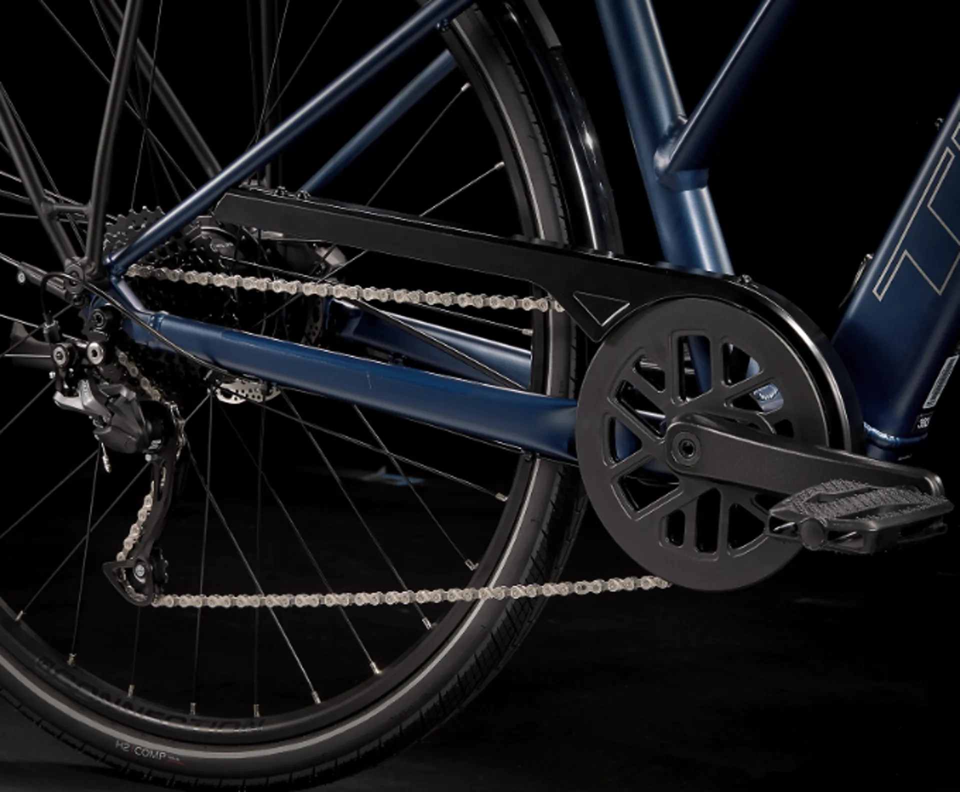 Trek Fx+ 2 Stagger Electric Hybrid Bike 2025 in Mulsanne Blue