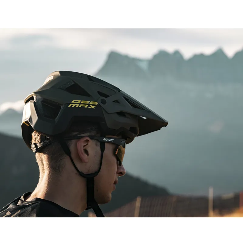 Mavic DeeMax MIPS Helmet in Military Green-3