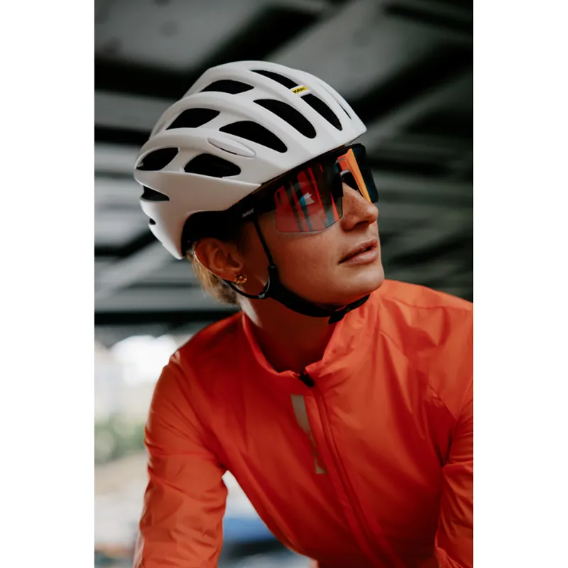 Mavic Aksium Elite Helmet in White-4