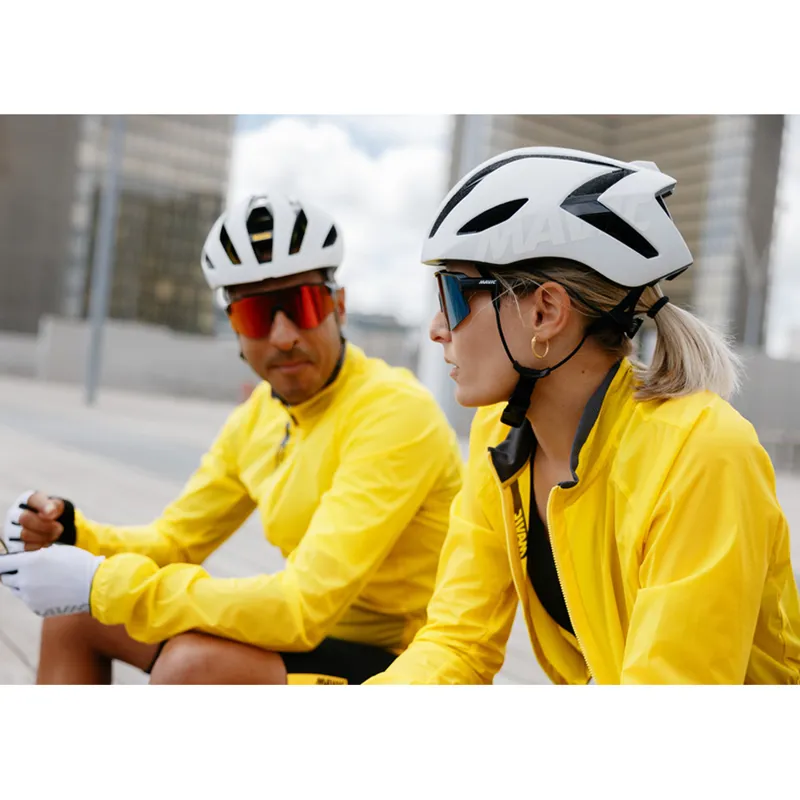 Mavic Comete Ultimate MIPS Helmet in White-5