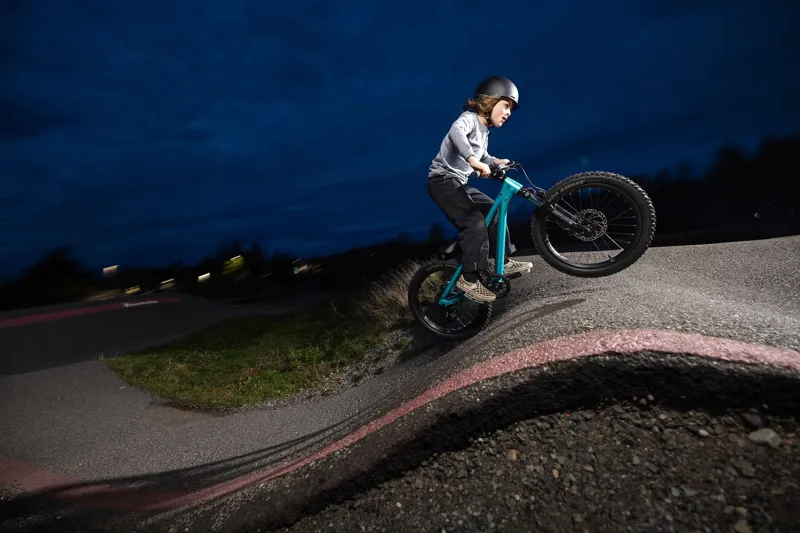 Giant STP 20 FS Kids Jump Bike 2026 in Teal-9