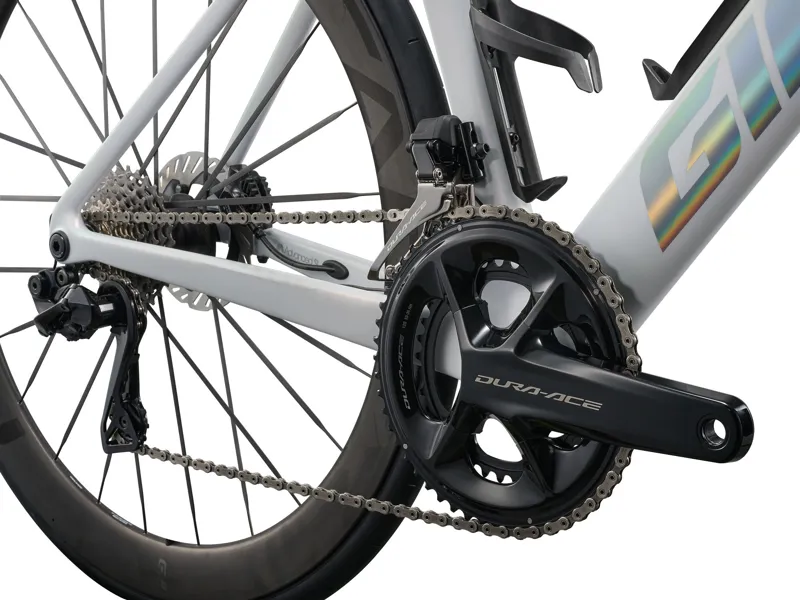 Giant Propel Advanced SL 0 Di2 Road Bike 2027 in Prism Pearl-3