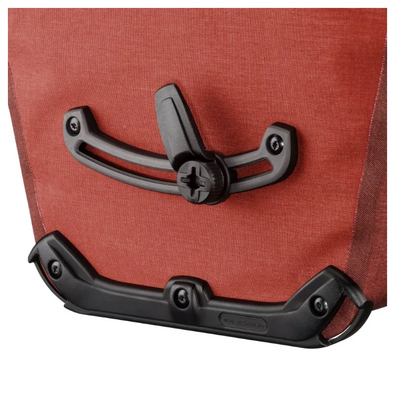 Ortlieb Back-Roller Plus in Salsa / Dark Chili-4