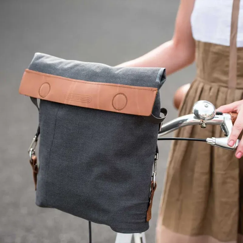 Ortlieb Barista Urban Handlebar Bag in Pepper-6