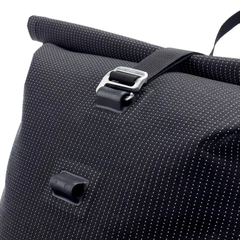 Ortlieb Commuter-Daypack High-Vis  - 21L in black-3