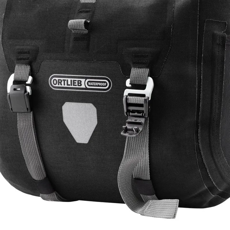 Ortlieb Handlebar-Pack Plus 11L in Black-3