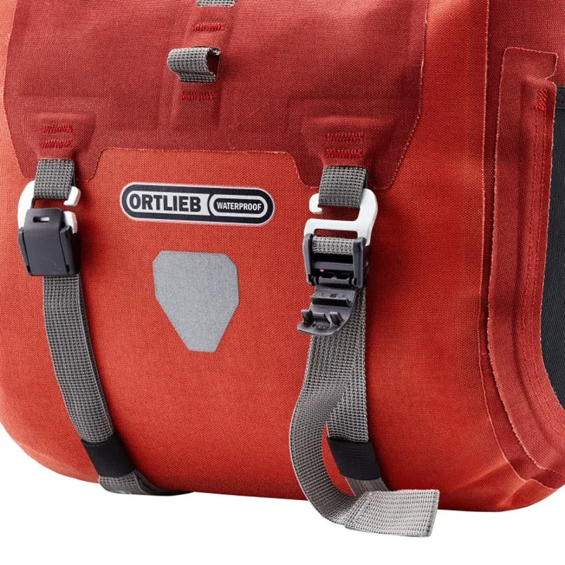 Ortlieb Handlebar-Pack Plus 11L in Dark Chili-3