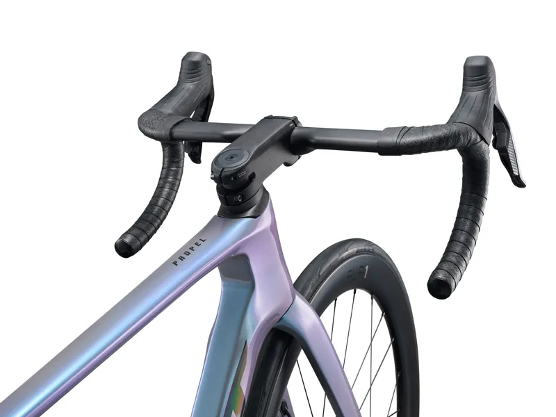 Giant Propel Advanced Pro 0 AXS Road Bike 2026 in Prismatic Haze-7