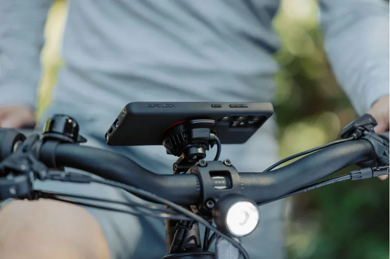 Quad Lock Waterproof Wireless Charging Head in Black-2