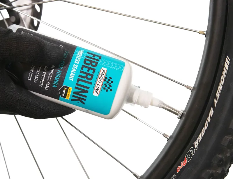 Finish Line FiberLink Tyre Sealant 240ml-1