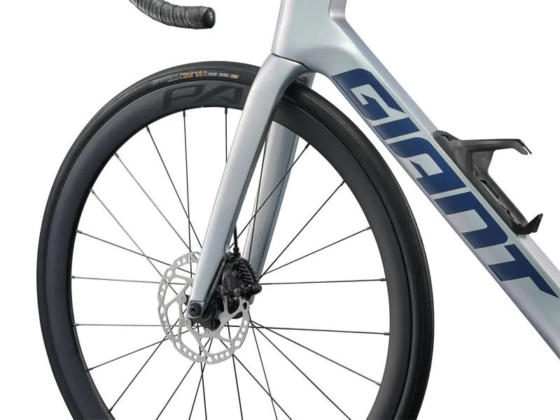 Giant Propel Advanced 2 Road Bike 2026 in Supernova-2