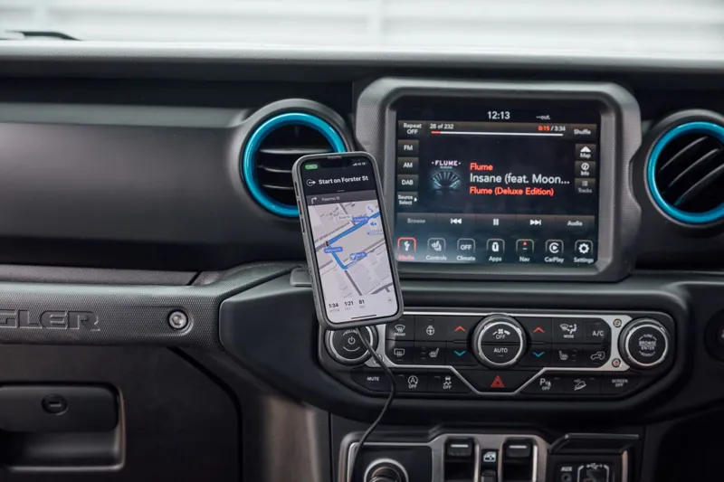 Quad Lock Wireless Charging Head V2 for Car / Desk V2 in Black-4