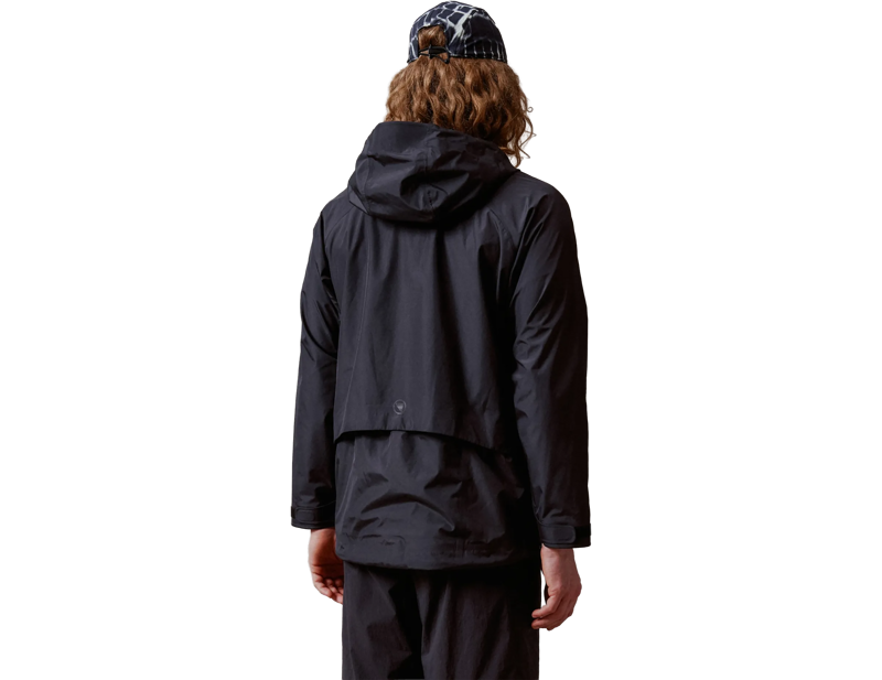 Endura Corner Jacket in Black-3