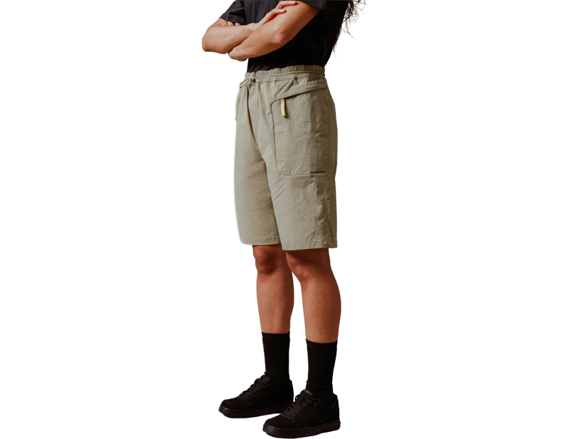 Endura Corner Short Liner/Chamois in Silver Sage-2