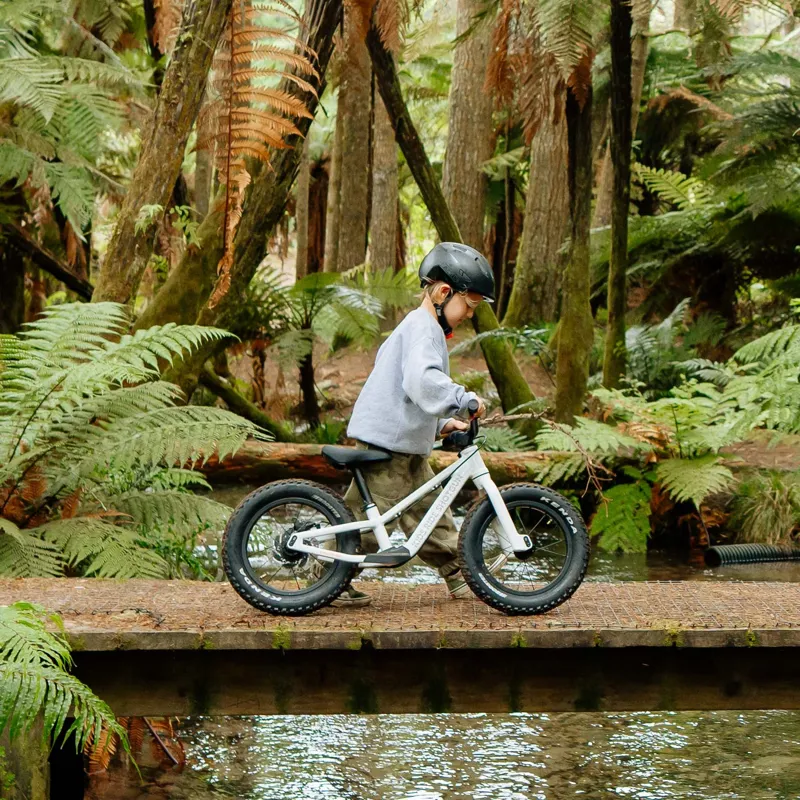 Kids Ride Shotgun Dirt Hero II Balance Bike 12inch wheel with Magura Brake 2027 in Arctic Storm White-3