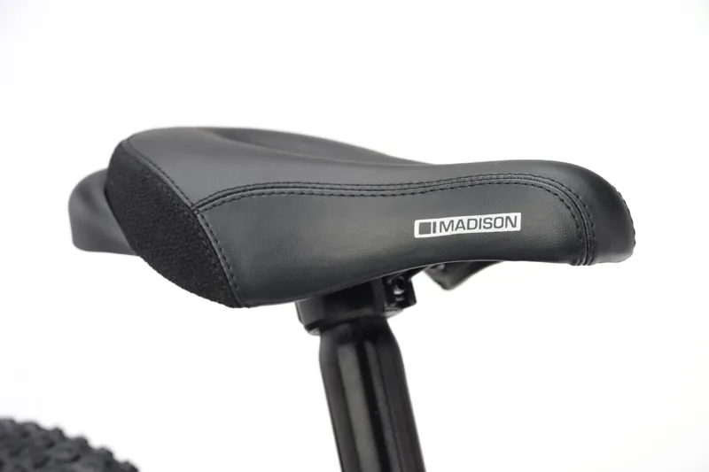 Ridgeback Scoot XL Kids Bike 2027 in Lightning Lilac-10