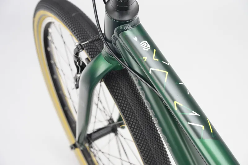 Ridgeback Dimension 27.5 Kids Bike 2027 in Greenwich Green-9