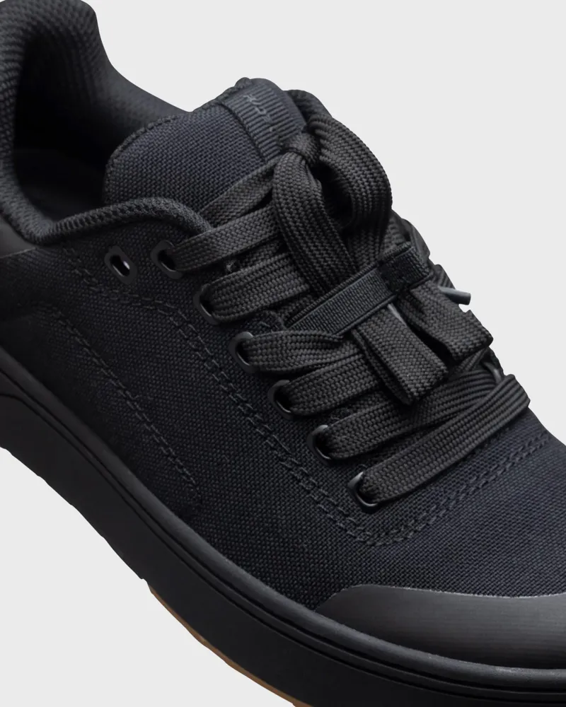 Ride Concepts Livewire Youth Shoes in Black-6