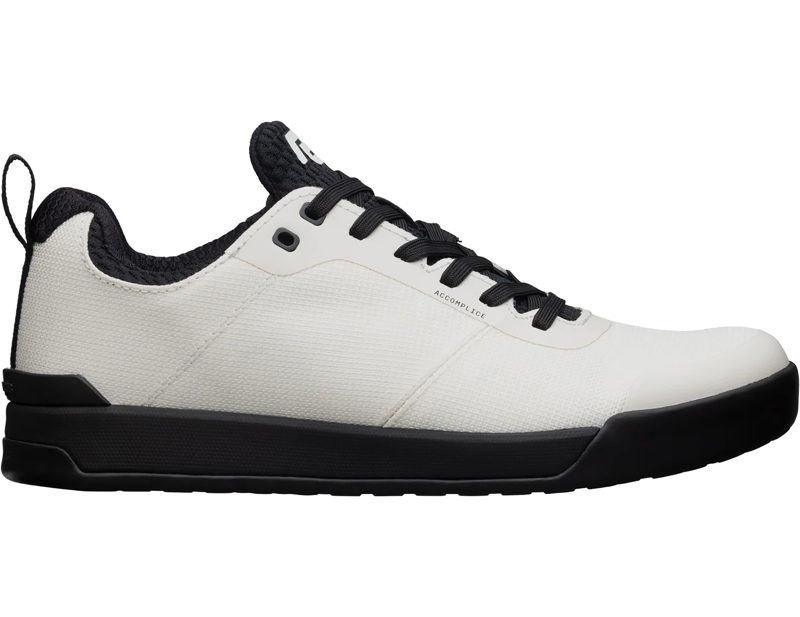 Balfes Bikes Ride Concepts Accomplice Clip Men's Shoes in White | Free postage over £30, £10 off first order, price match & 0% finance.