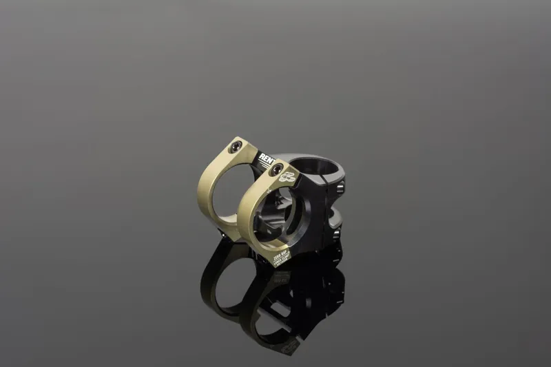 Renthal Apex v2 Mountain Bike Stem +/-6 Deg 35mm in Black/Gold-2