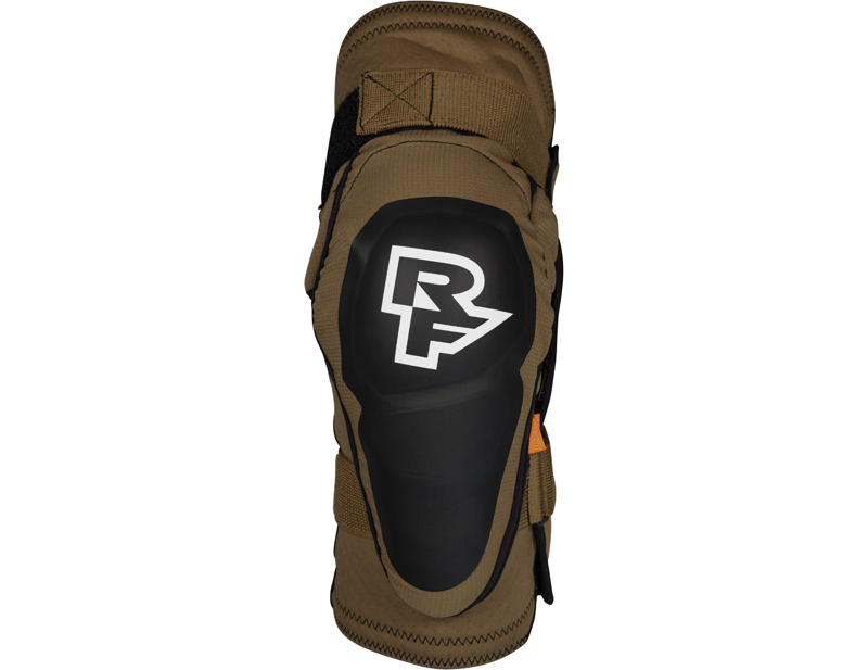 Race Face Roam Knee Pads in Loam