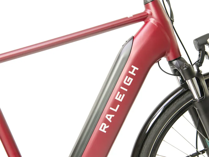Raleigh Motus Tour Crossbar 7sp Hub Gear Electric Hybrid Bike 2023 in  Red-4