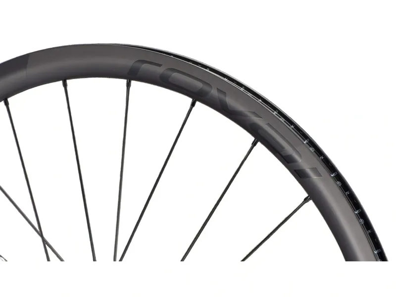 Roval Alpinist CLX II Carbon Black 700c Wheelset-10